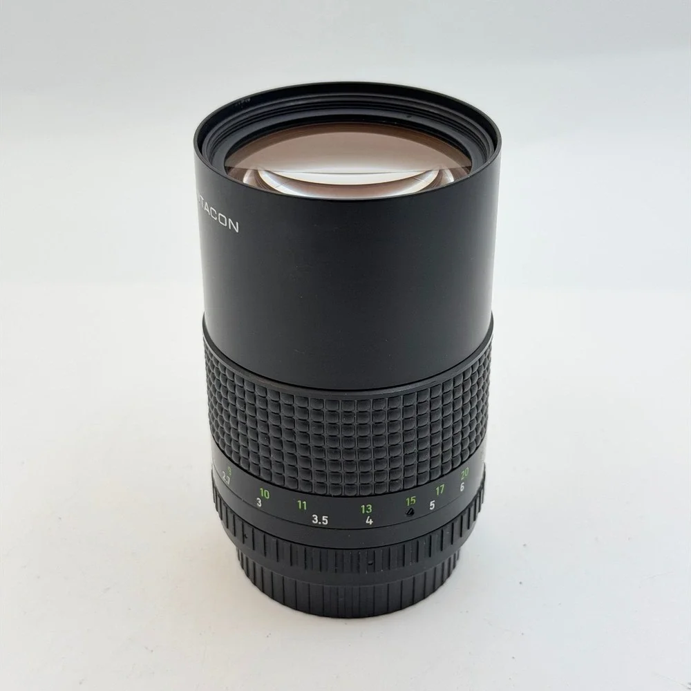 Pentacon Prakticar 135mm f2.8 MC Lens PB Mount Made in GDR German Democratic Rep
